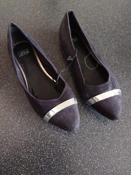 Buy & Sell Woodthorpe Charnwood - Photos for Women's black flat shoes size 5