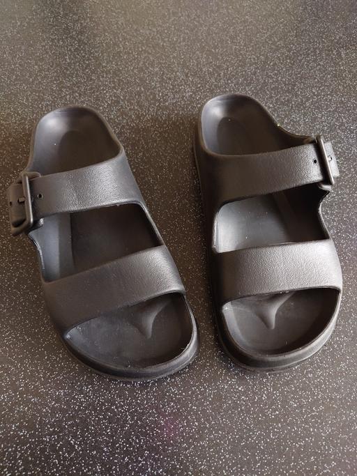 Buy & Sell Woodthorpe Charnwood - Photos for Women's black sandals size 4
