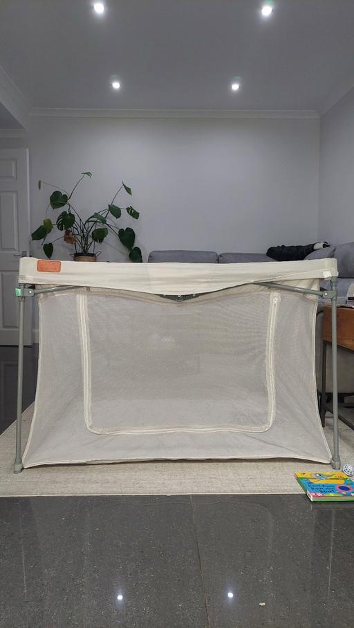 Buy & Sell Isleworth Hounslow - Photos for Venture Baby Playpen in excellent condition-