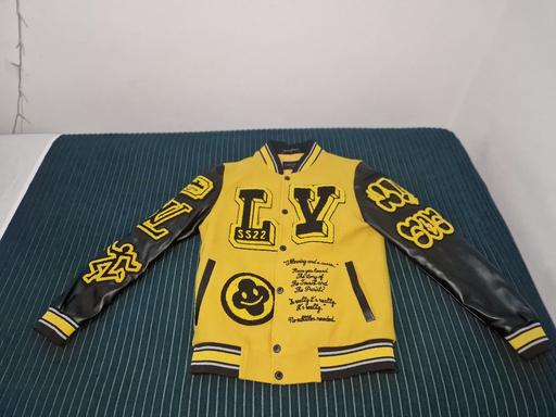 Buy & Sell Chinatown Central London - Photos for louis vuitton jacket