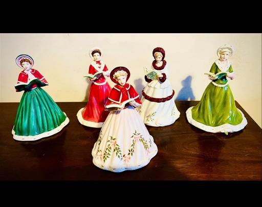 Buy & Sell Ettingshall Wolverhampton - Photos for Royal Doulton Days Of Christmas Figures