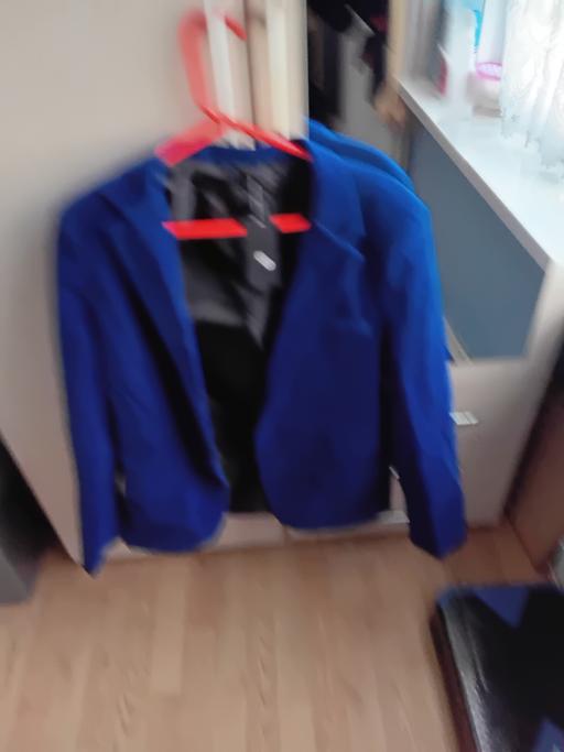 Buy & Sell Blakenhall Wolverhampton - Photos for Brand new Men's Velvet Suit jacket. XL