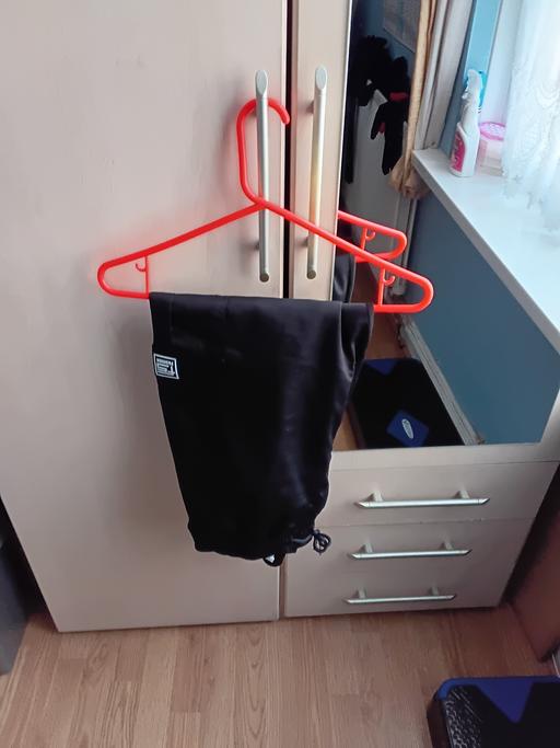 Buy & Sell Wolverhampton City Centre Wolverhampton - Photos for Brand new Men's Cargo bottoms. Size M