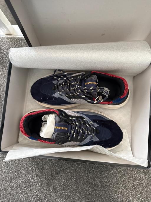 Buy & Sell Bourne Business Park Runnymede - Photos for Men’s Trainers