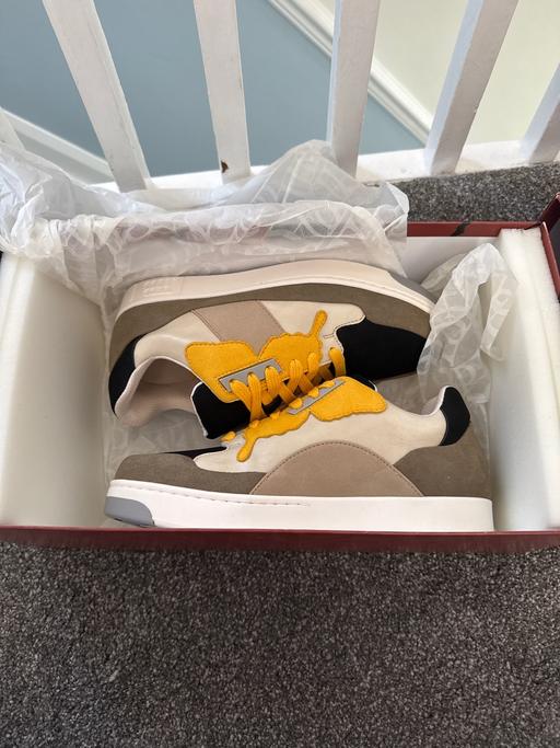 Buy & Sell Bourne Business Park Runnymede - Photos for Unisex Fashion Baby Trainers