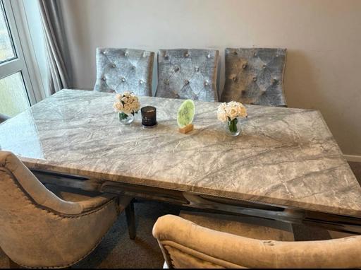 Buy & Sell Clase Swansea - Wales - Photos for dining table with 6 chairs