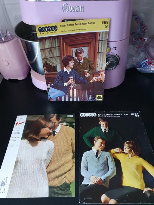 courses Upper Gornal Dudley - Photos for vintage knitting patterns x 3