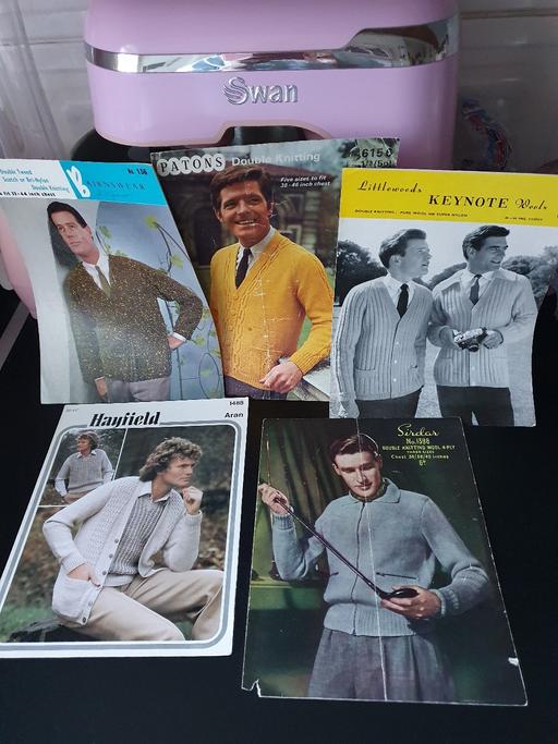 courses Upper Gornal Dudley - Photos for vintage knitting patterns x 5