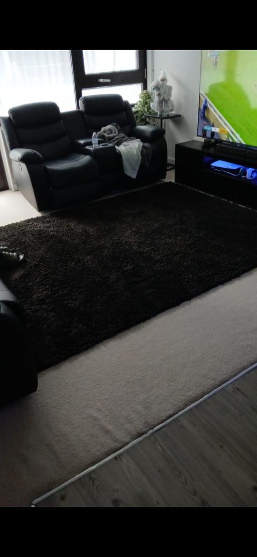 Buy & Sell Leamouth East London - Photos for Black shaggy rug 290-200