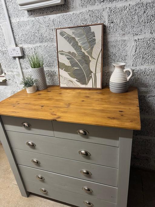 Buy & Sell Hoobrook Wyre Forest - Photos for Extra large solid pine chest of drawers