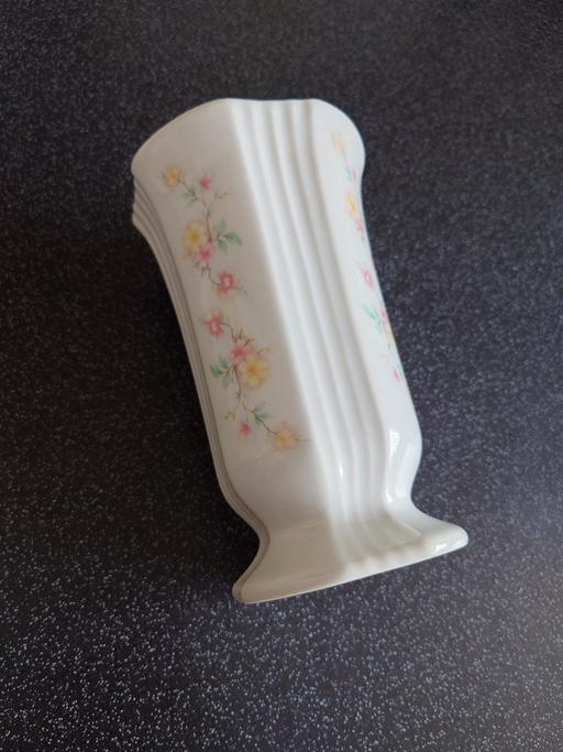 Buy & Sell Woodthorpe Charnwood - Photos for Vintage Alba Julia porcelain vase