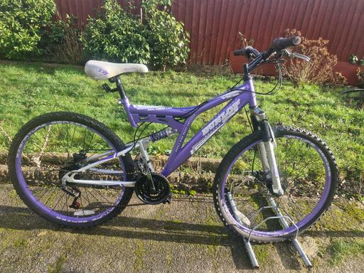 Buy & Sell Stockley Park Hillingdon - Photos for LADIES DUNLOP BIKE BICYCLE