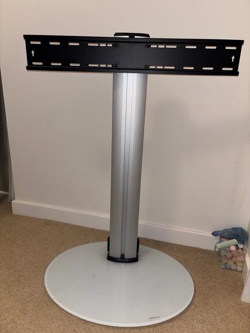 Buy & Sell Croydon Town Centre Croydon - Photos for Portable TV Stand