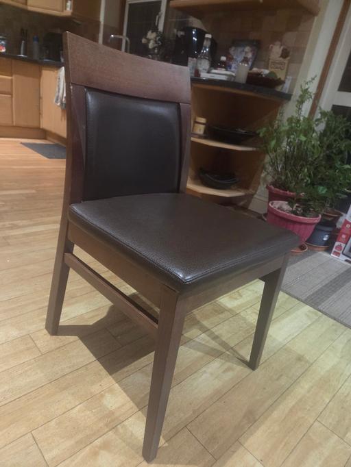 Buy & Sell Redbridge East London - Photos for Premium Real Wood & Genuine Leather Dining Ch