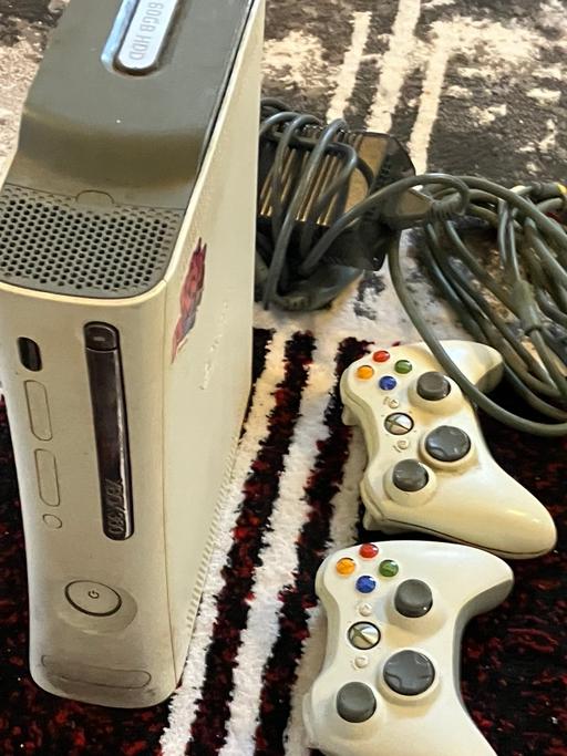 Buy & Sell Yeovil Somerset - Photos for X box 360 2 controller’s spares repairs.