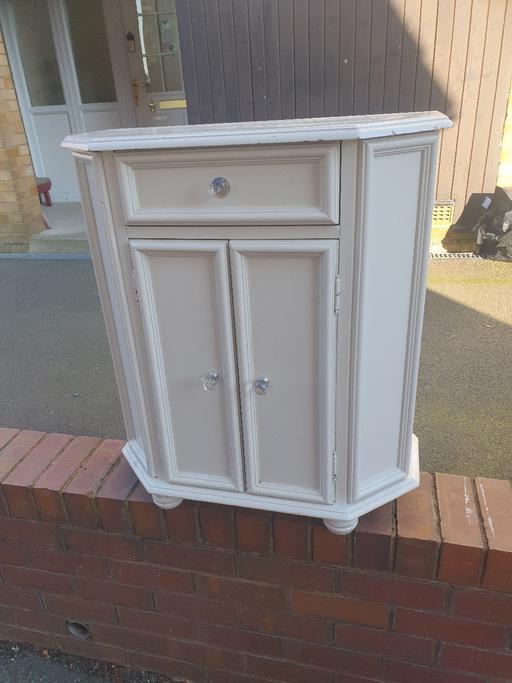 Buy & Sell Pensnett Dudley - Photos for Chunky White Dressing Table With Draw , GC