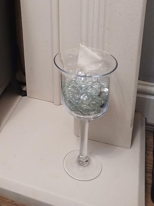 Buy & Sell Radcliffe Bury - Photos for Large Glass With Stones (Good Con)