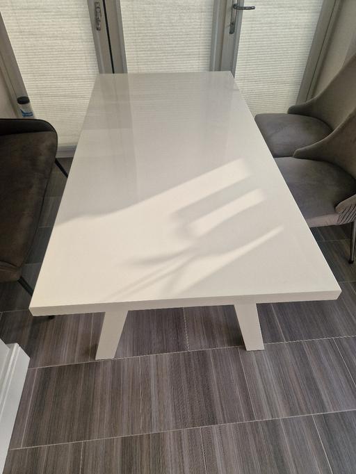 Buy & Sell Middlebeck Newark and Sherwood - Photos for Danetti Dining Room Table RRP £999