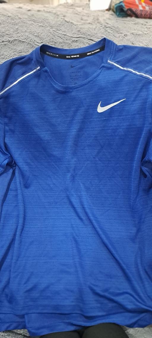 Buy & Sell Sutton Coldfield Birmingham - Photos for Nike Running Dri fit shirt M