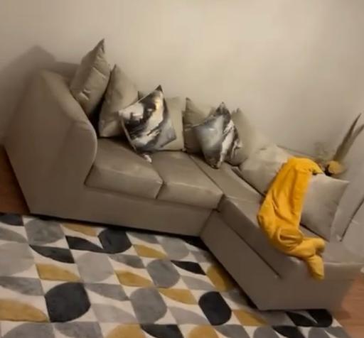 Buy & Sell Ilford Redbridge - Photos for Sofa good condition