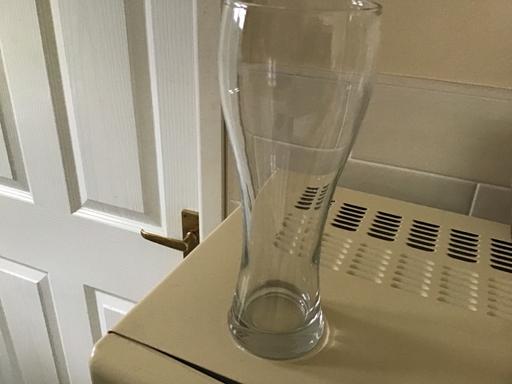 Buy & Sell Essington Wolverhampton - Photos for Tall drinks glass Vase ?