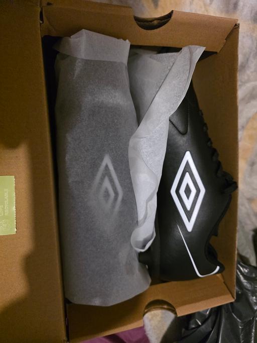 Buy & Sell Brixton South East London - Photos for new umbro size 9 football boots