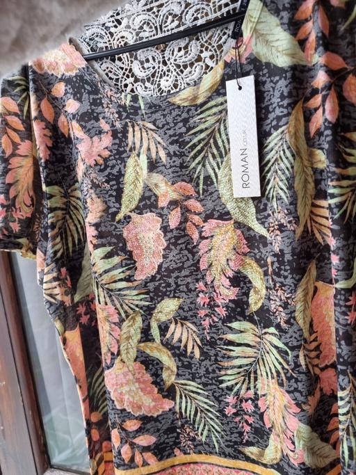 Buy & Sell West Wickham Bromley - Photos for Ladies gem detail new top size UK 20 £6