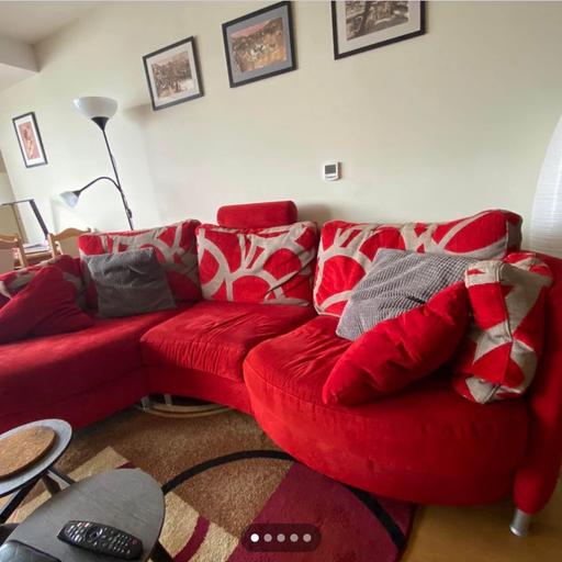 Buy & Sell Crossways Business Park Dartford - Photos for Red sofa