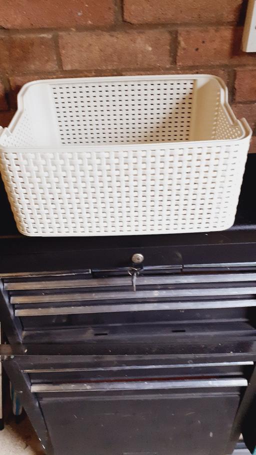 Buy & Sell Leagrave Luton - Photos for Storage Box(LU33BY)