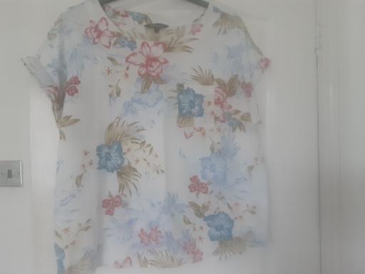 Buy & Sell Bolton-Upon-Dearne Barnsley - Photos for ladies size 16 Bonmarche top