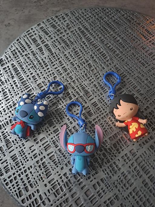 Buy & Sell Park Hill Sheffield - Photos for 3x Disney keyrings