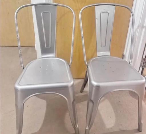 Buy & Sell Northfleet Gravesham - Photos for 2 x Metal chairs,