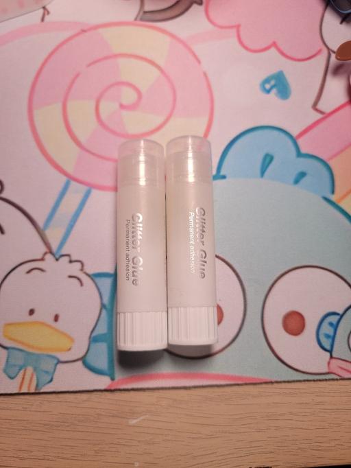 courses Stechford Birmingham - Photos for 2 Glitter Glue Sticks