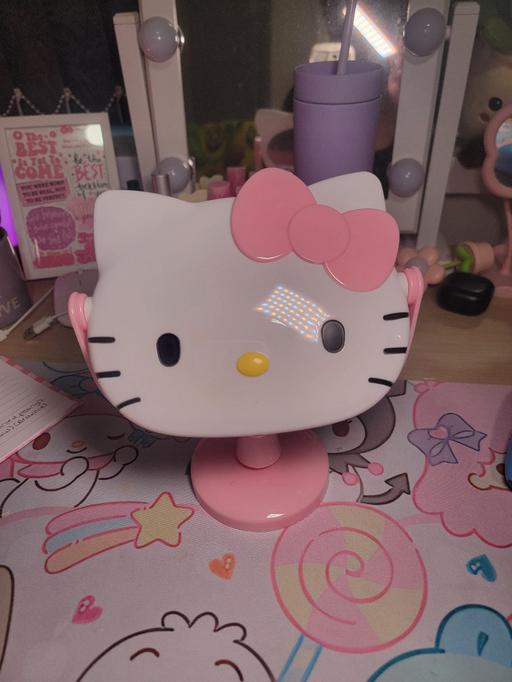 Buy & Sell Yardley Birmingham - Photos for Hello Kitty Mirror