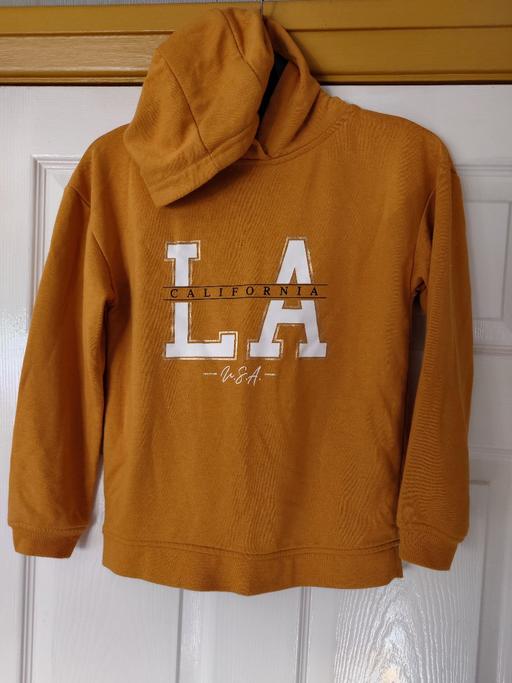 Buy & Sell Woodthorpe Charnwood - Photos for Girls yellow hoody size 9-10 years