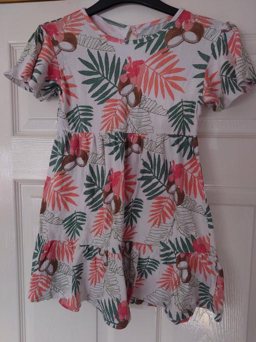 Buy & Sell Woodthorpe Charnwood - Photos for Girls patterned dress size 7-8 years