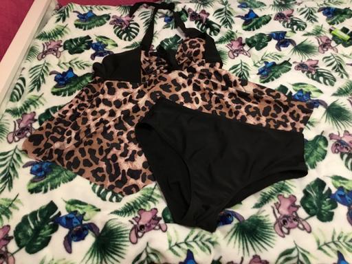 Buy & Sell Woodcross Wolverhampton - Photos for Ladies swim Suit Size L Bargain