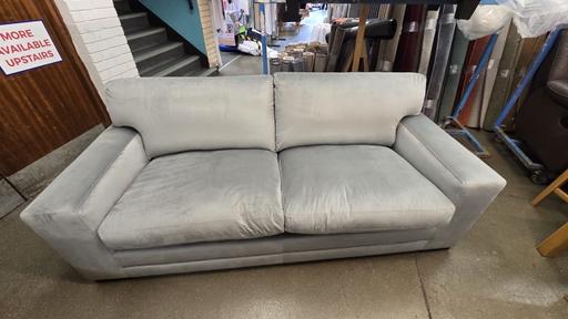 Buy & Sell Dudley West Midlands - Photos for Brand new grey velvet sofa