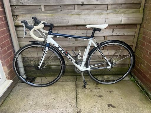 Buy & Sell Witton Birmingham - Photos for Trek One Series 1.5 Road Bike 54cm Frame 700c
