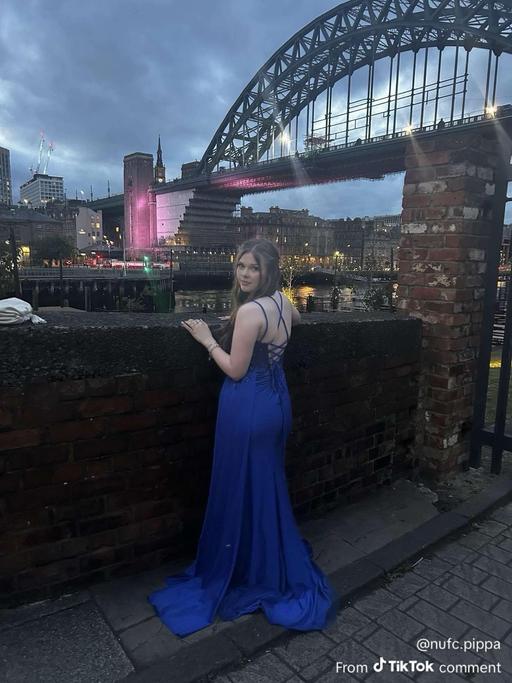 Buy & Sell Fenham Newcastle upon Tyne - Photos for £325 blue prom dress