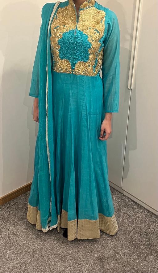 Buy & Sell Upper Walthamstow East London - Photos for Size Medium Asian 3 Piece Suit Dress Eid