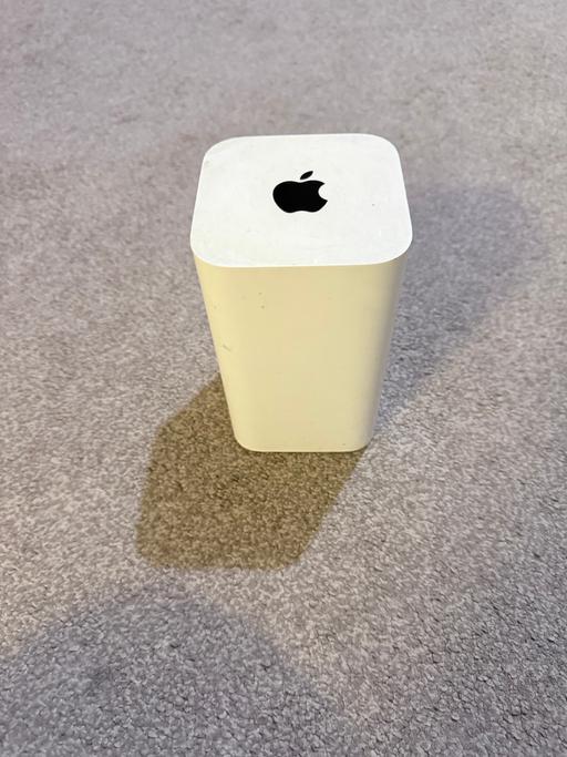 Buy & Sell West Kensington West London - Photos for Apple AirPort Extreme Base Station 6th Gen