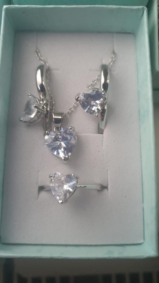 Buy & Sell Griff Nuneaton and Bedworth - Photos for jewellery sets.