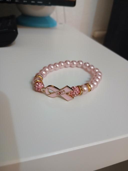 Buy & Sell Radcliffe Bury - Photos for Bow Braclet New