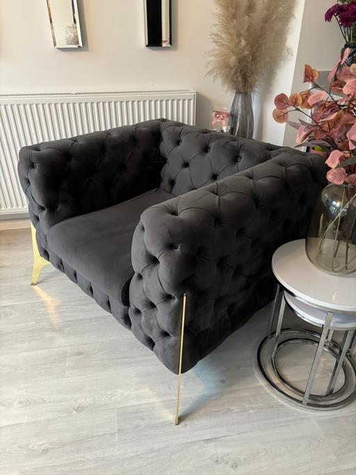 Buy & Sell Dentons Green Saint Helens - Photos for Velvet Single Seater Chair