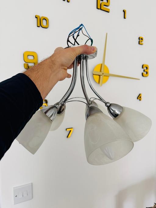 Buy & Sell Hockley Birmingham - Photos for Ceiling Light With Bulbs Great Condition