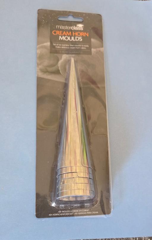 Buy & Sell Westgate-on-Sea Thanet - Photos for CREAM HORN TINS