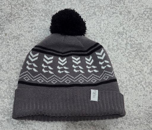 Buy & Sell Weston Point Halton - Photos for Mens grey RAB bobble hat