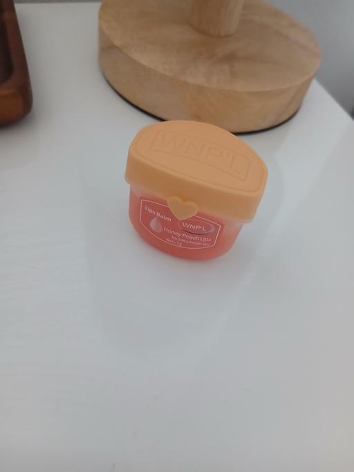 Buy & Sell Bradley Fold Trading Estate Bury - Photos for Small Honey&Peach lip Balm New