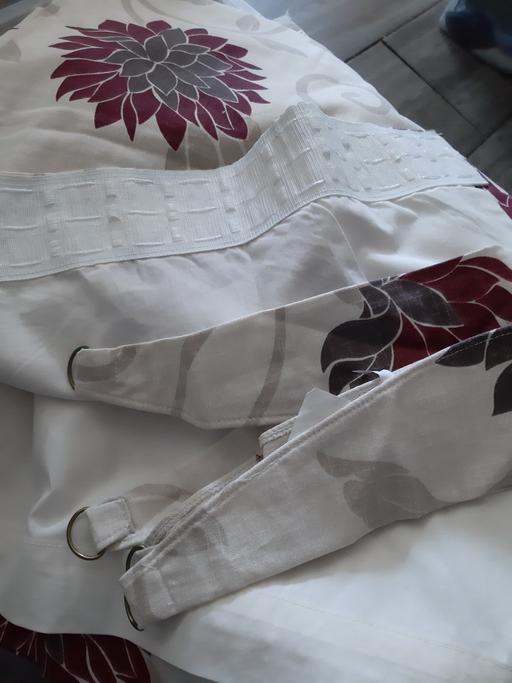 Buy & Sell South Hylton Sunderland - Photos for curtains W44 x L88